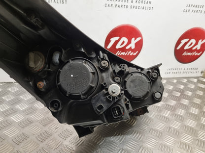 HYUNDAI IX35 2010-2013 PRE-FACELIFT PASSENGERS FRONT HALOGEN HEADLIGHT 92101-2Y