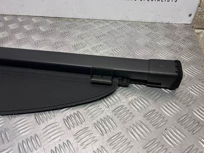 Hyundai ix35 LM MK1 2010-2015 Genuine Roller Blind Parcel Shelf / Luggage Cover - photo 7 of 7