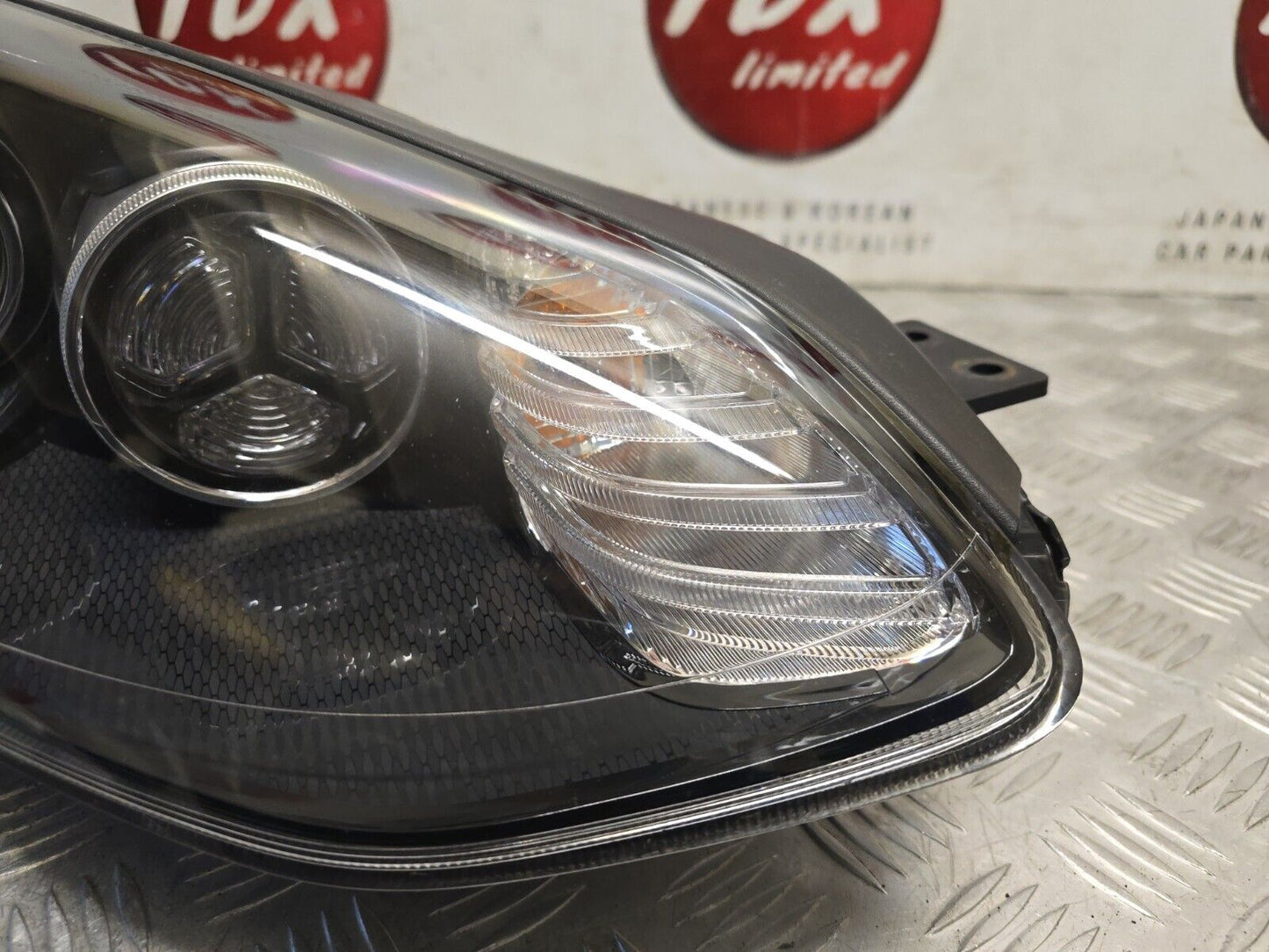 KIA SPORTAGE QLe MK4 2016-2019 DRIVERS SIDE FRONT HEADLIGHT LAMP 92102-F1040