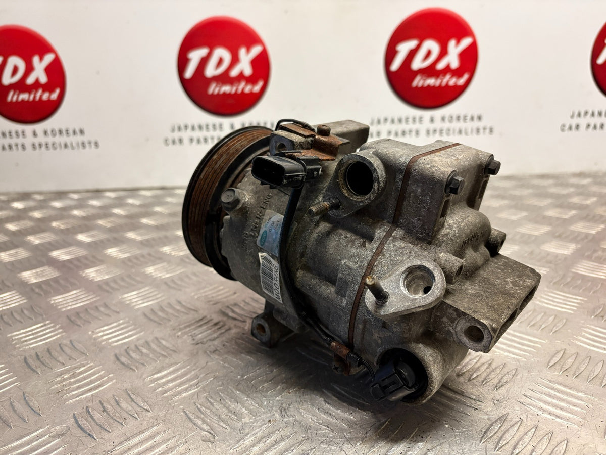 Hyundai ix35 LM MK1 2010-2015 2.0 CRDI Genuine AC Compressor Pump F500-NE9DB-03 - photo 8 of 12