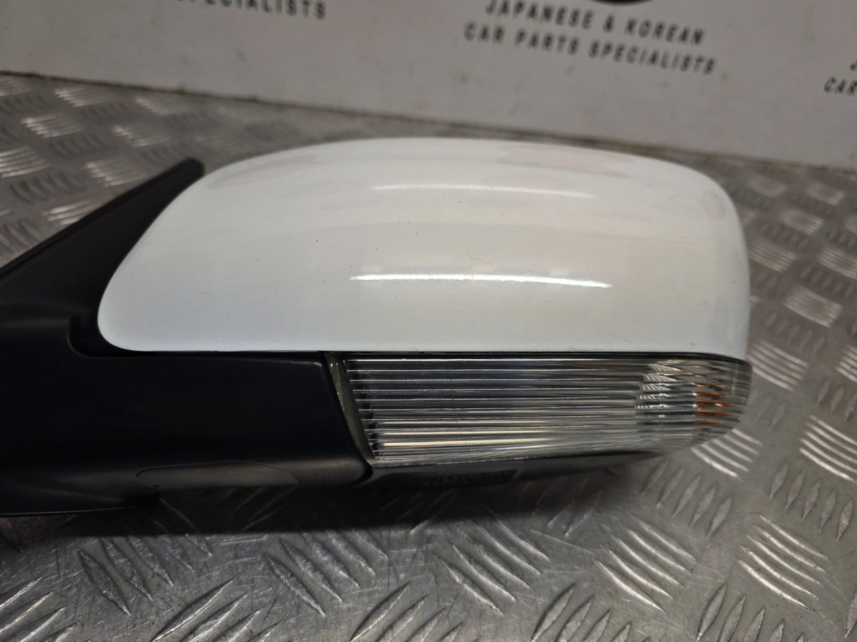 Kia Venga YN 2010-2019 Genuine Passengers Power Fold Mirror Wd White 87610-1P900 - photo 3 of 9