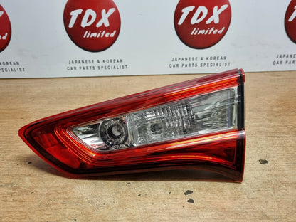 TOYOTA YARIS MK3 2017-2020 FACELIFT GENUINE DRIVERS SIDE REAR LED TAILGATE LIGHT
