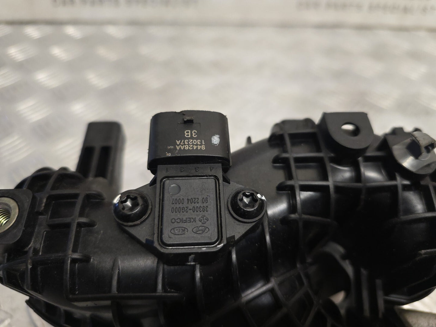 Kia Ceed Mk3 1.0 T-Gdi 2018-2022 Intake Manifold + Throttle Body 28300-04550 8