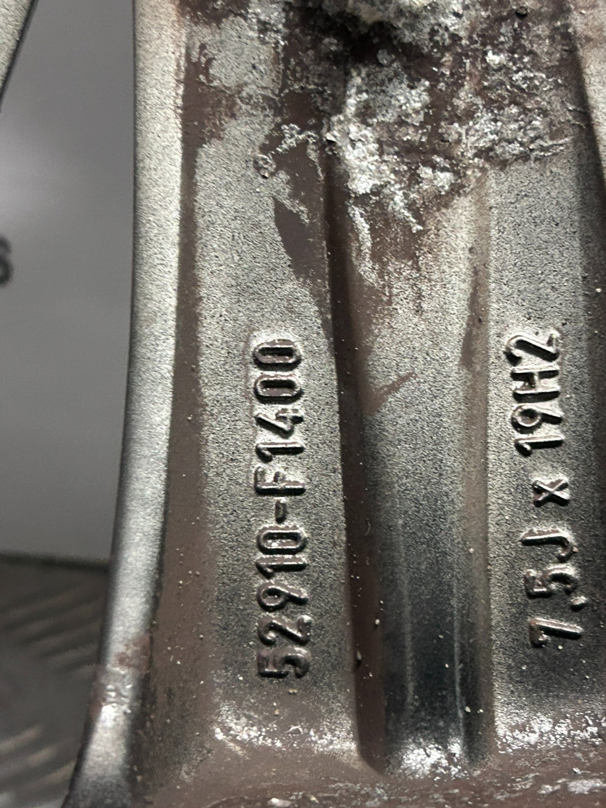 47373518