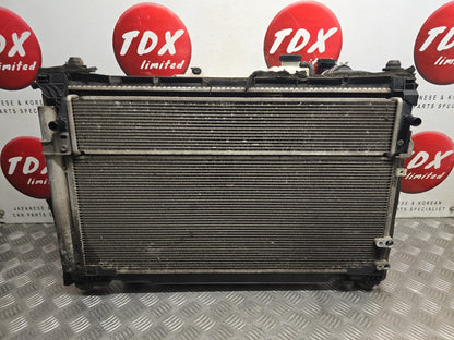 LEXUS IS300H MK3 2013-2020 2.5 HYBRID GENUINE COMPLETE RADIATOR RAD FAN PACK