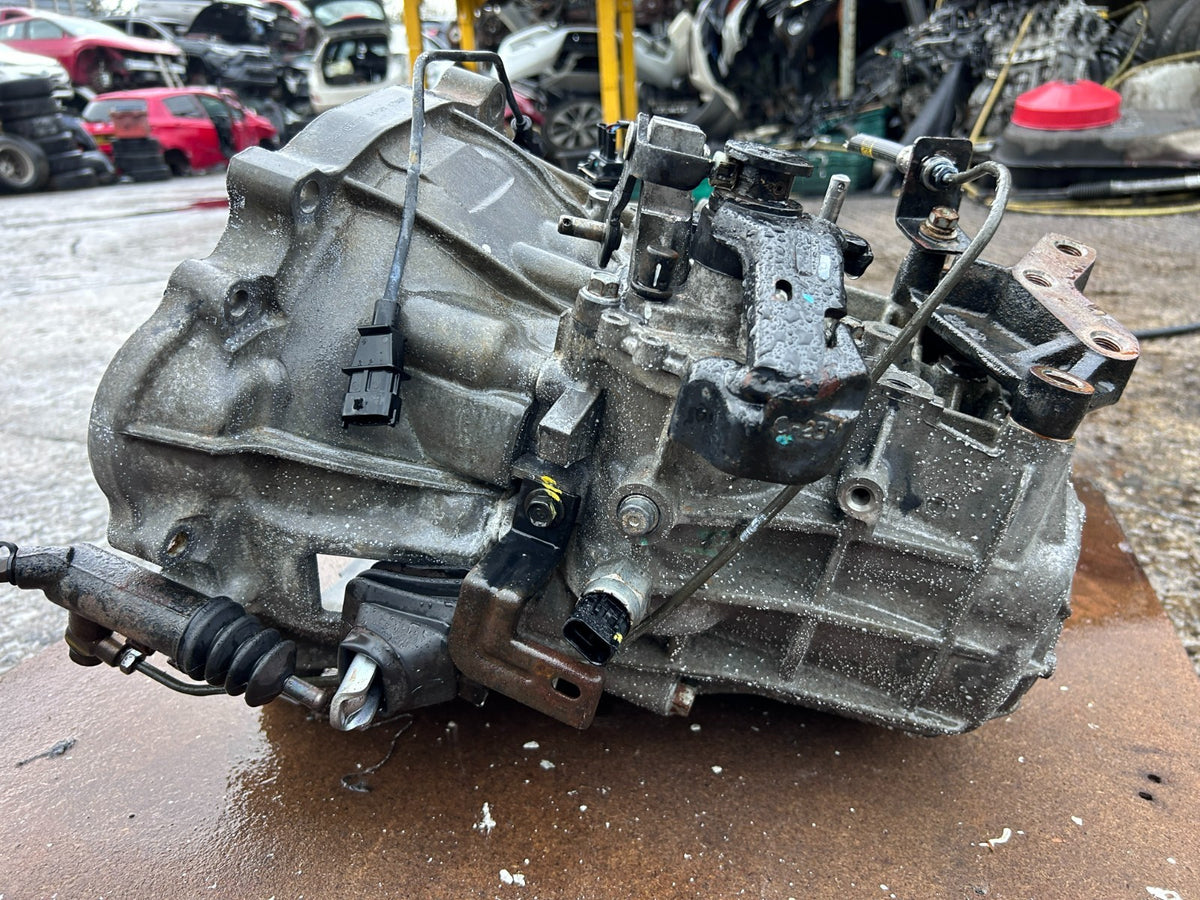 Kia Venga YN MK1 2015-2019 1.4 Diesel D4FC Euro 6 6 Speed Manual Gearbox - photo 8 of 10