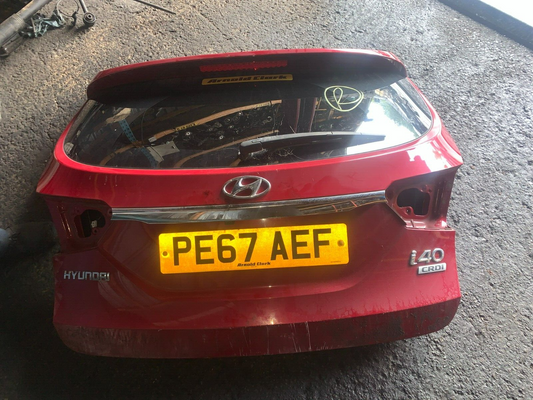 HYUNDAI I40 ESTATE MK1 11-19 GENUINE REAR TAILGATE SHELL RED COLLECTION