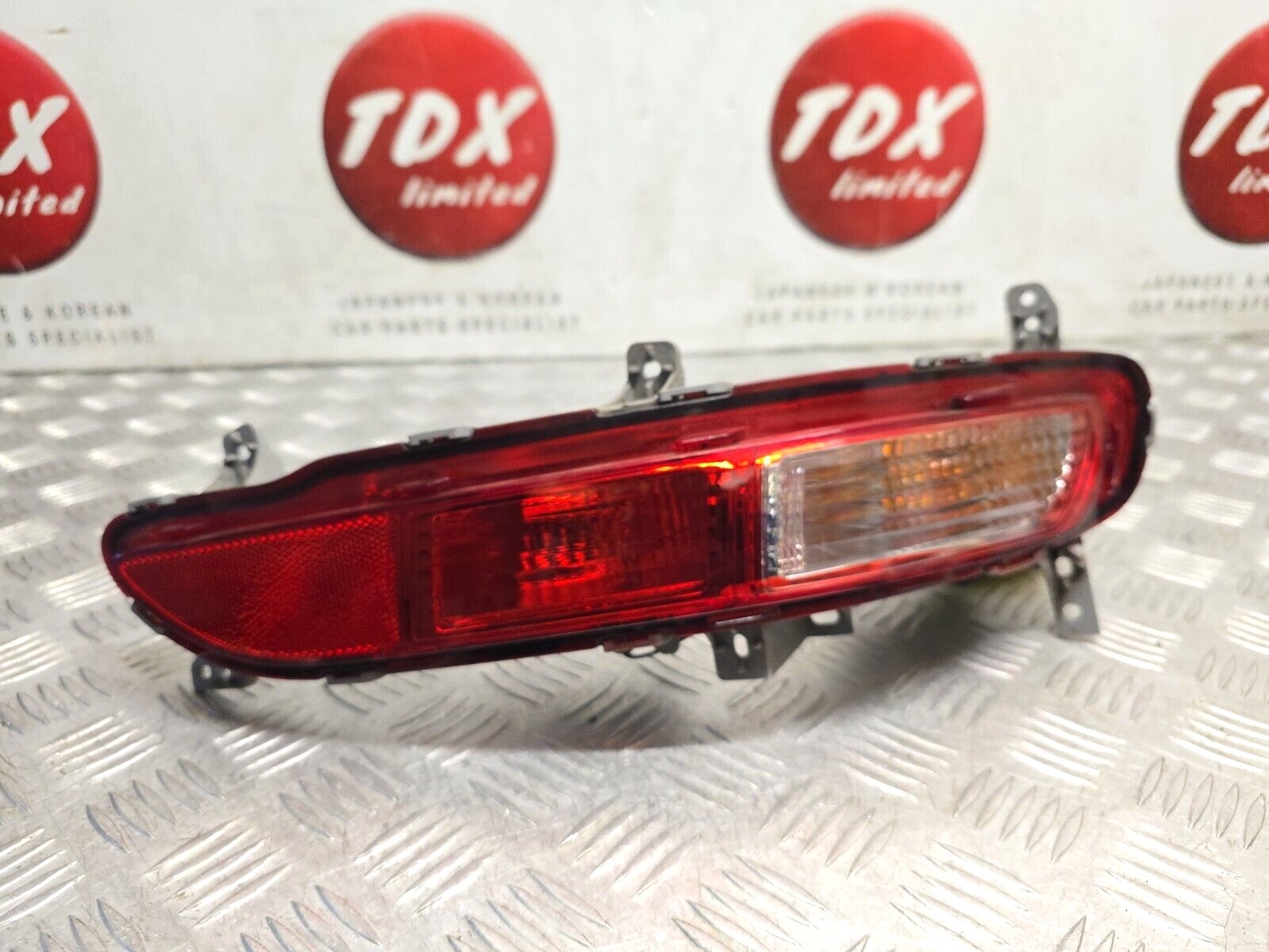 KIA SPORTAGE MK4 2016-2019 GENUINE DRIVERS SIDE REAR BUMPER FOG LIGHT 92406-D92