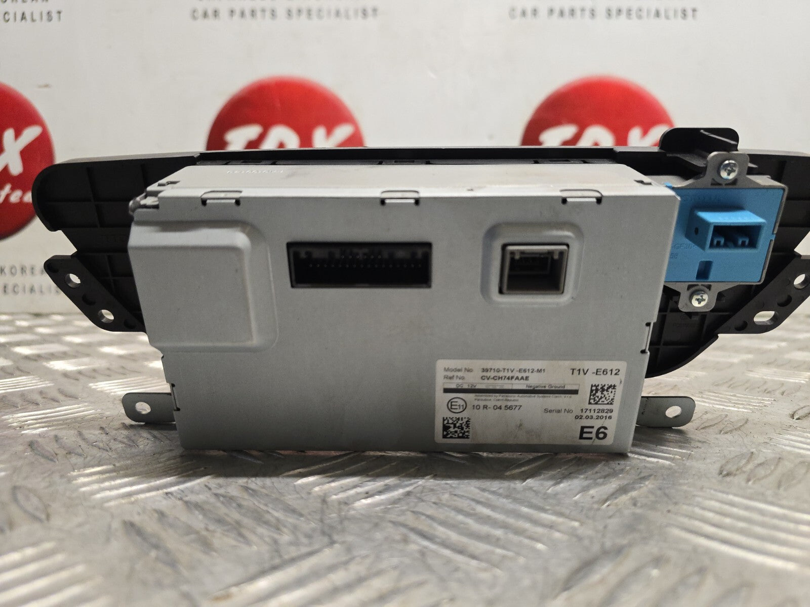 Honda Cr-V Mk4 2015-2018 Multimedia Information Display Screen 39710-T1V-E612-M1 4