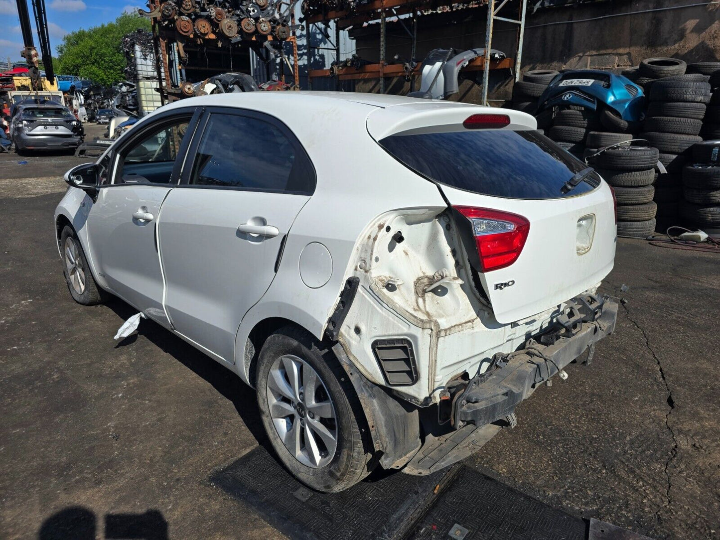 2015 KIA RIO MK3 UB 1.1 CRDI DIESEL 6 SPEED MANUAL FOR PARTS SPARES