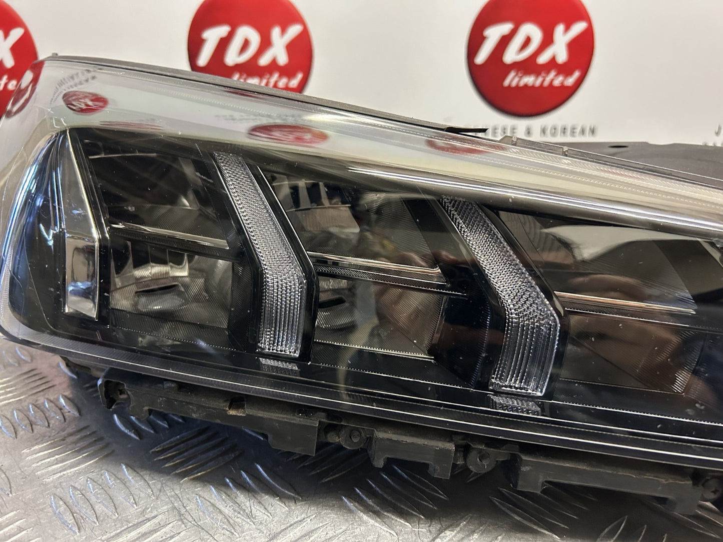 Hyundai Ioniq 2020-2022 Driver Side Facelift Genuine Xenon Headlight 5