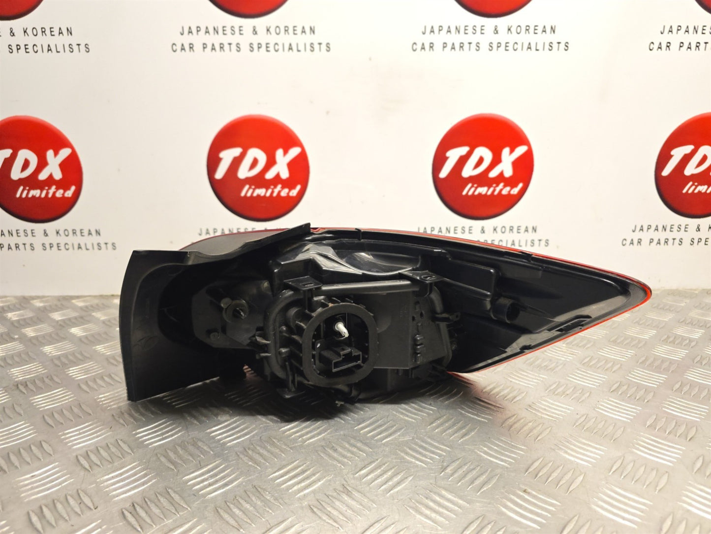 Dacia Sandero BJI MK3 2021-2026 Passengers Rear Outer LED Brake Light 265550529R - photo 9 of 12
