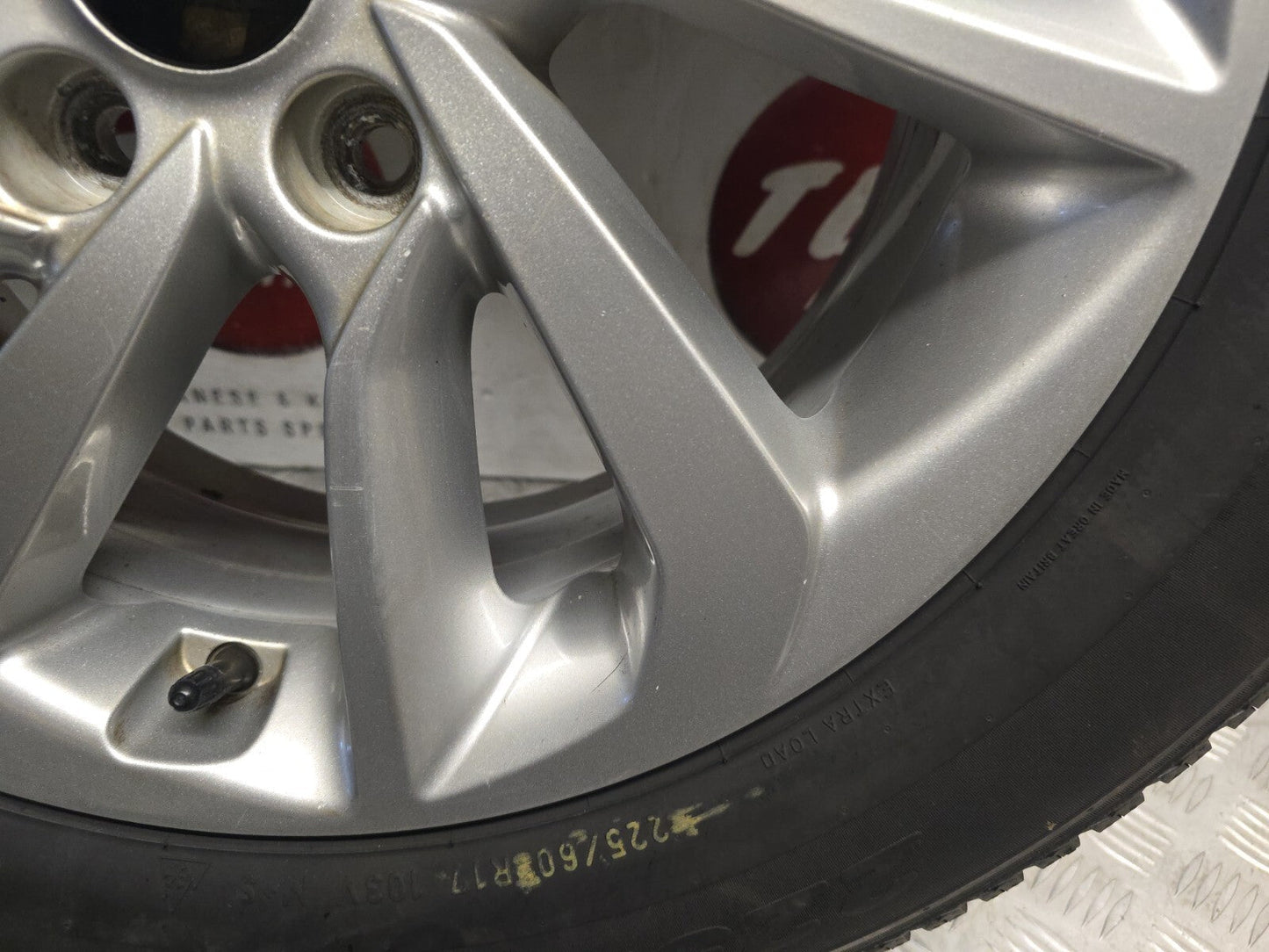 HYUNDAI TUCSON MK3 2015-2020 17" ALLOY WHEEL 7.5MM TYRE 225/60/17 52910-D7260