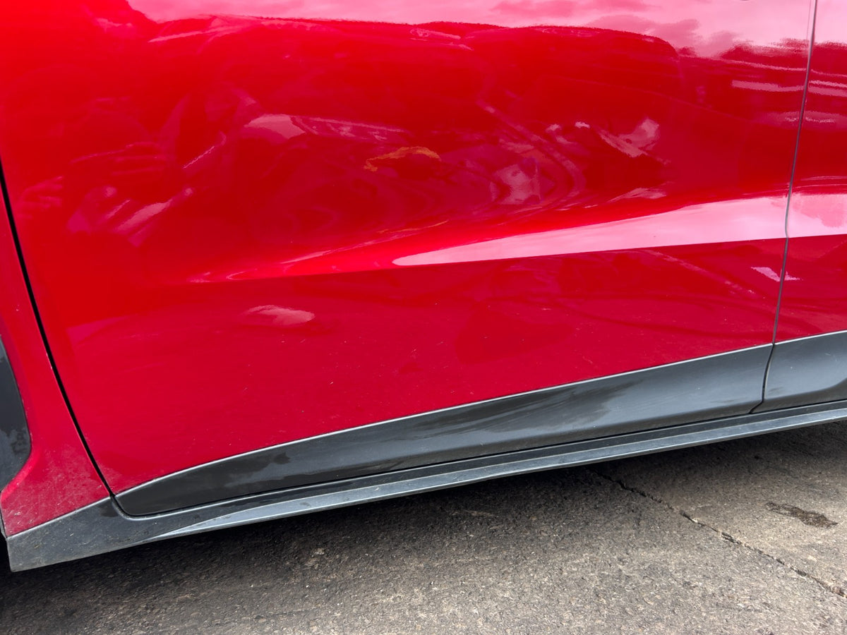 Lexus LBX Hybrid 2024-2026 Genuine Complete Passenger Side Front Door Red (3U5) - photo 3 of 7