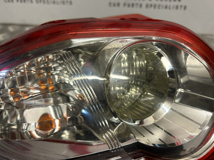 TOYOTA AURIS MK1 2010-2012 FACELIFT PASSENGER SIDE REAR OUTER BODY BRAKE LIGHT