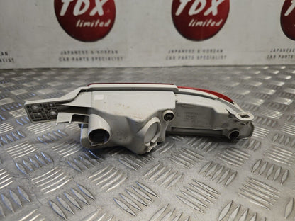 HONDA CR-V MK4 2013-2015 GENUINE PASSENGERS SIDE REAR BUMPER REFLECTOR LIGHT