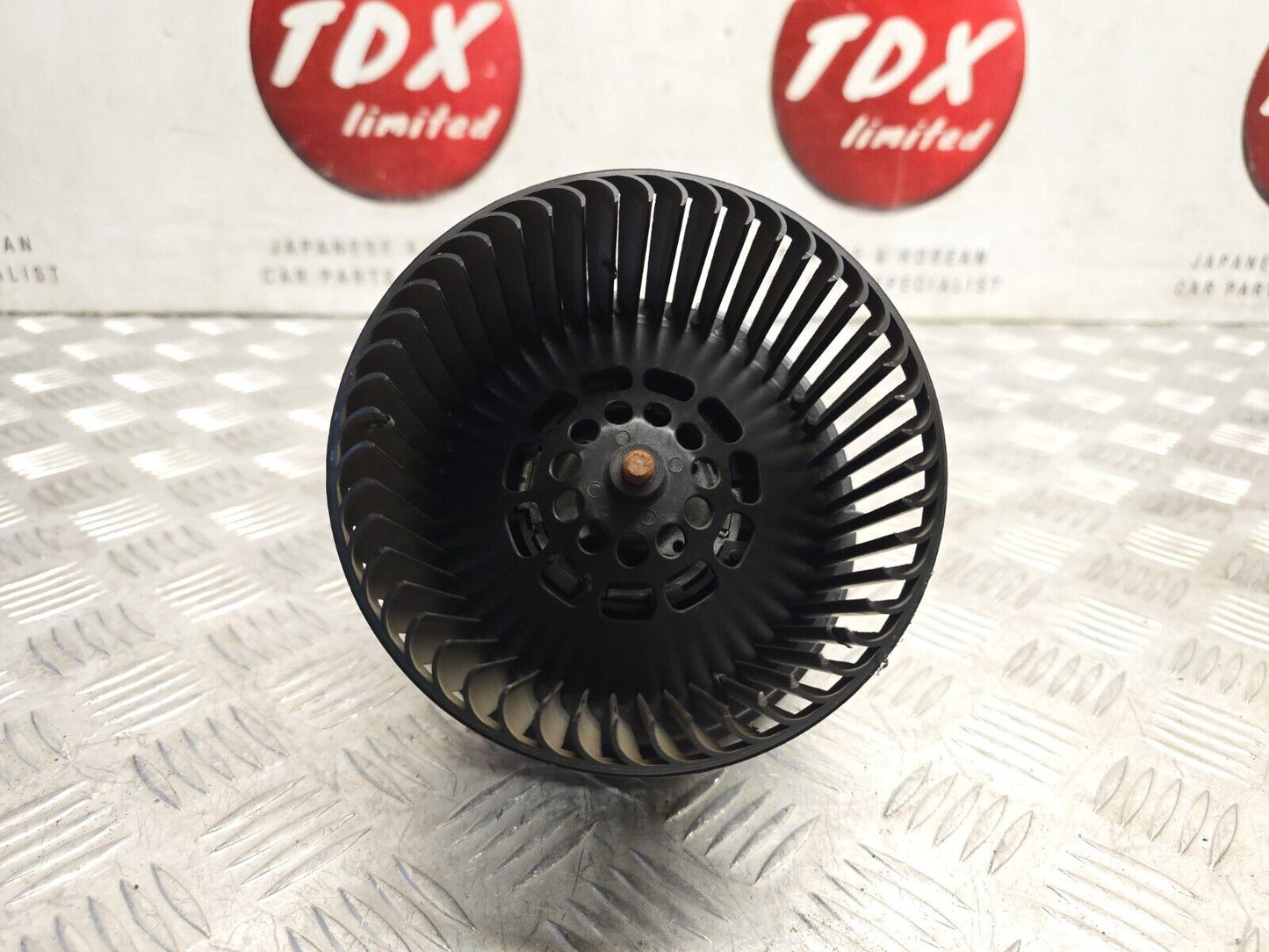 TOYOTA AYGO MK2 2014-2022 GENUINE HEATER BLOWER MOTOR FAN RHD T918265