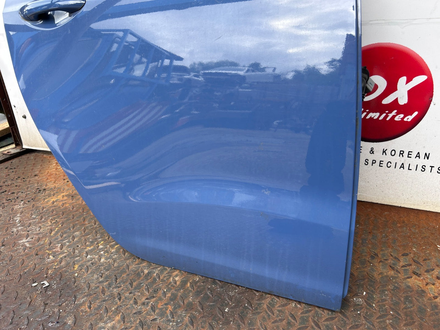 Hyundai I10 Mk2 2014-2020 Genuine Driver Side Rear Door Shell Blue (X3U) 8