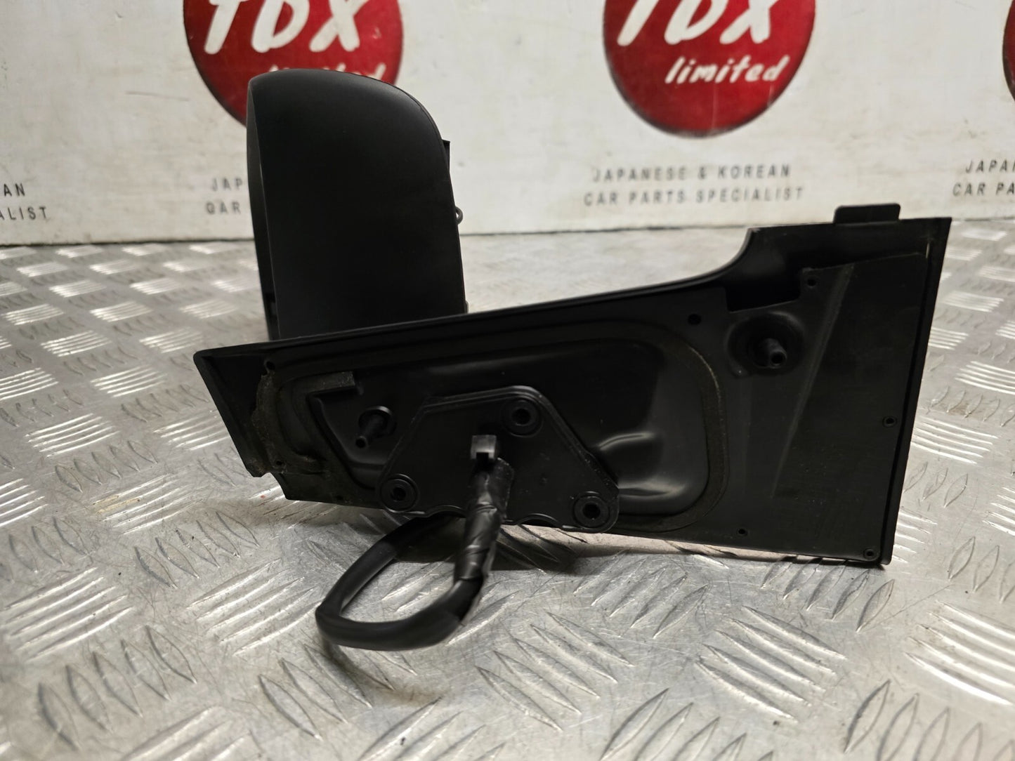 TOYOTA YARIS MK3 2012-2017 GENUINE PASSENGERS MANUAL FOLD WING MIRROR NO COVER