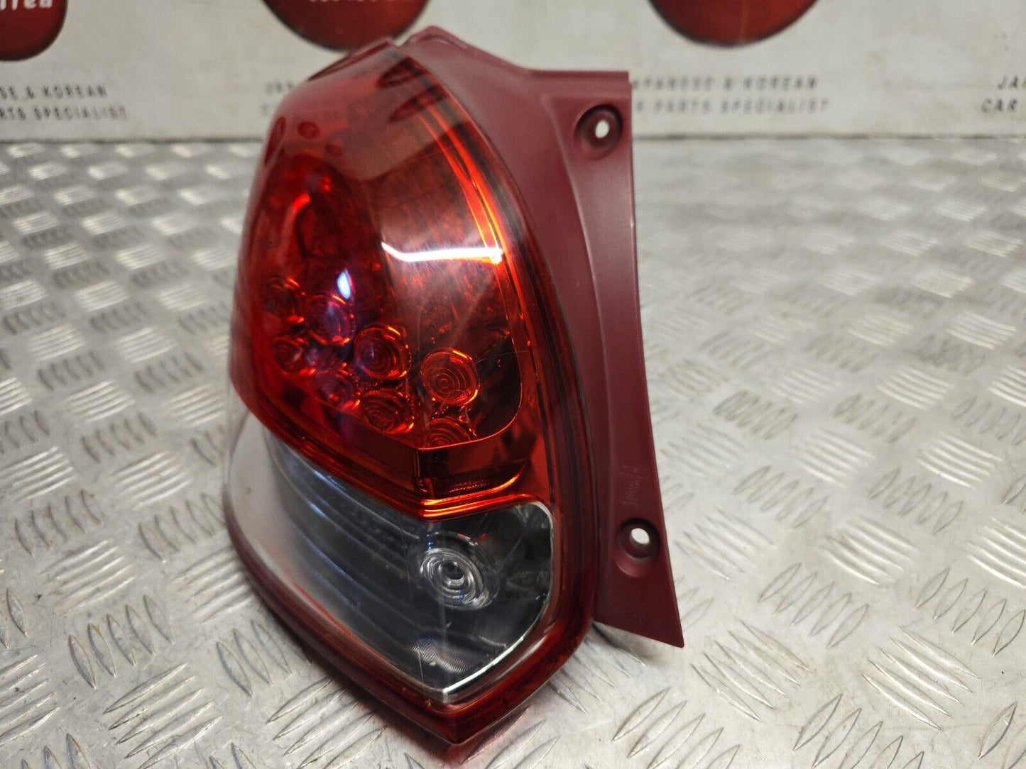 HYUNDAI VELOSTER FS 2012-2017 PASSENGERS SIDE REAR OUTER BODY LED BRAKE LIGHT