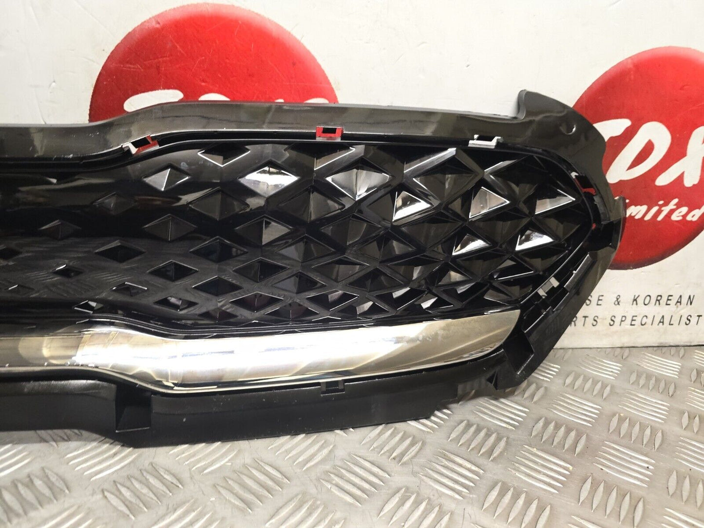 KIA NIRO DE 2020-2022 FACELIFT GENUINE FRONT BUMPER CENTRE GRILLE 86350-G5500