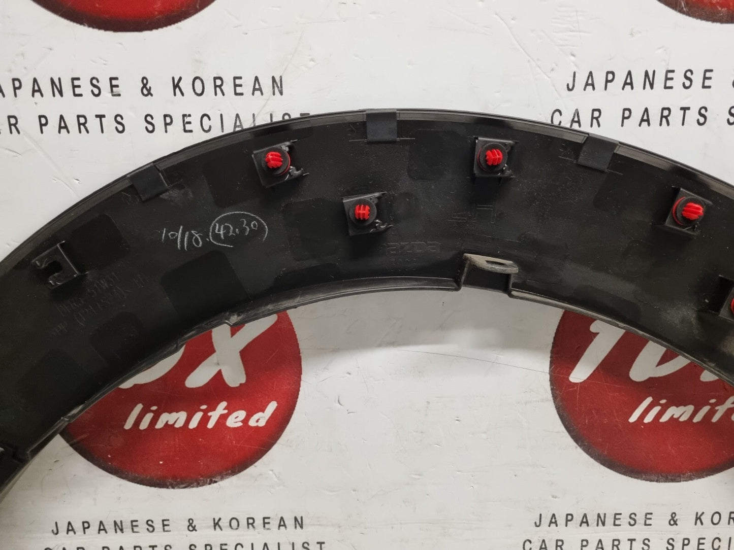 MAZDA CX-30 2019-2023 GENUINE PASSENGERS SIDE FRONT WHEEL ARCH TRIM DFR5-51W31