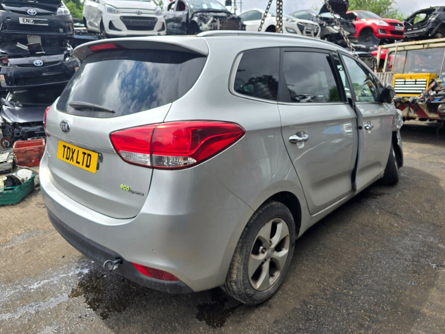 2014 KIA CARENS 2 (RP) MK3 ECODYNAMICS 1.7 DIESEL 6 SPEED MANUAL PARTS SPARES