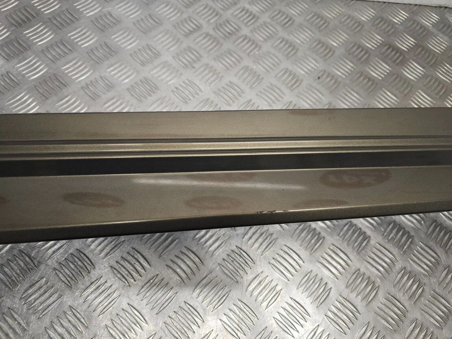 TOYOTA COROLLA MK12 2019-2023 HATCHBACK DRIVERS SIDE SIDESKIRT 6X1 OXIDE BRONZE