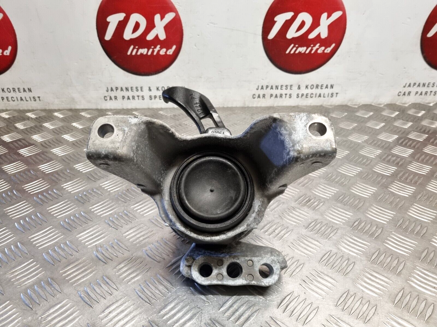 Honda Civic X Mk10 1.0 Petrol 2017-2023 Genuine Drivers Side Engine Mount 8