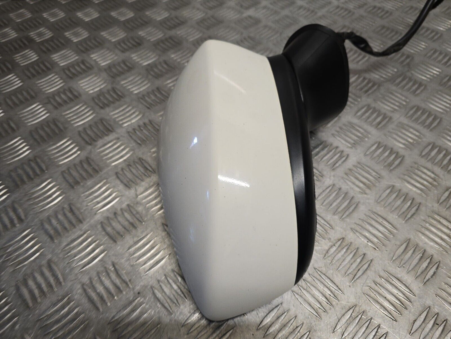 MAZDA 3 (BM) MK3 2014-2016 GENUINE DRIVERS SIDE POWER FOLD WING MIRROR A4D WHITE