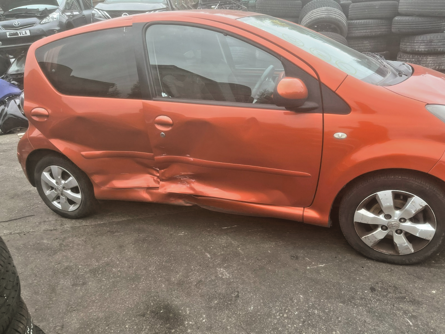 2013 TOYOTA AYGO MK1 1.0 PETROL 5 SPEED MANUAL DOOR VEHICLE FOR BREAKING AND PARTS