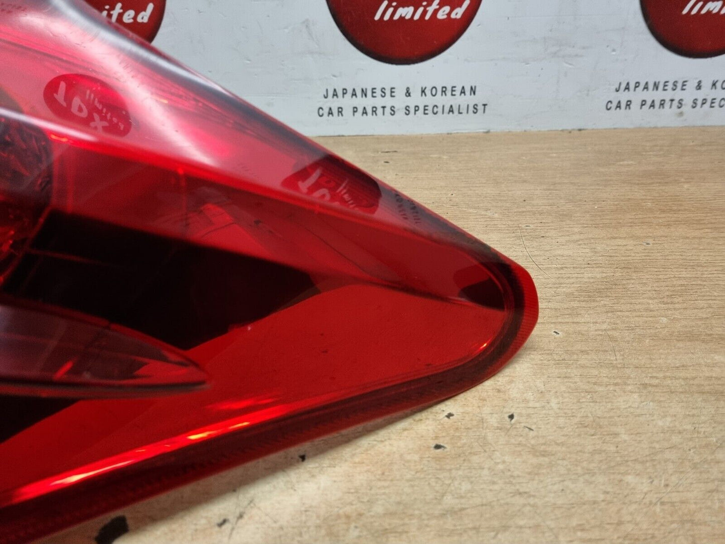 TOYOTA AURIS MK2 2012-2015 HATCH PRE-FACELIFT GENUINE DRIVERS REAR OUTER LIGHT