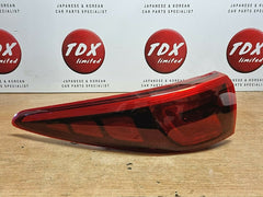 Kia Sportage MK4 2016-2019 Genuine Passengers Side Rear Outer Body Brake Light - photo 1 of 8