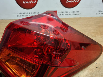 TOYOTA AURIS MK2 2012-2015 HATCH PRE-FACELIFT GENUINE DRIVERS REAR OUTER LIGHT