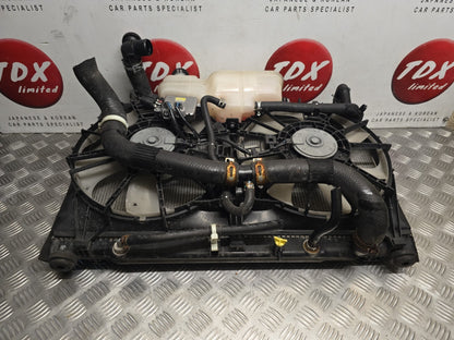 LEXUS IS300H MK3 2013-2020 2.5 HYBRID GENUINE COMPLETE RADIATOR RAD FAN PACK