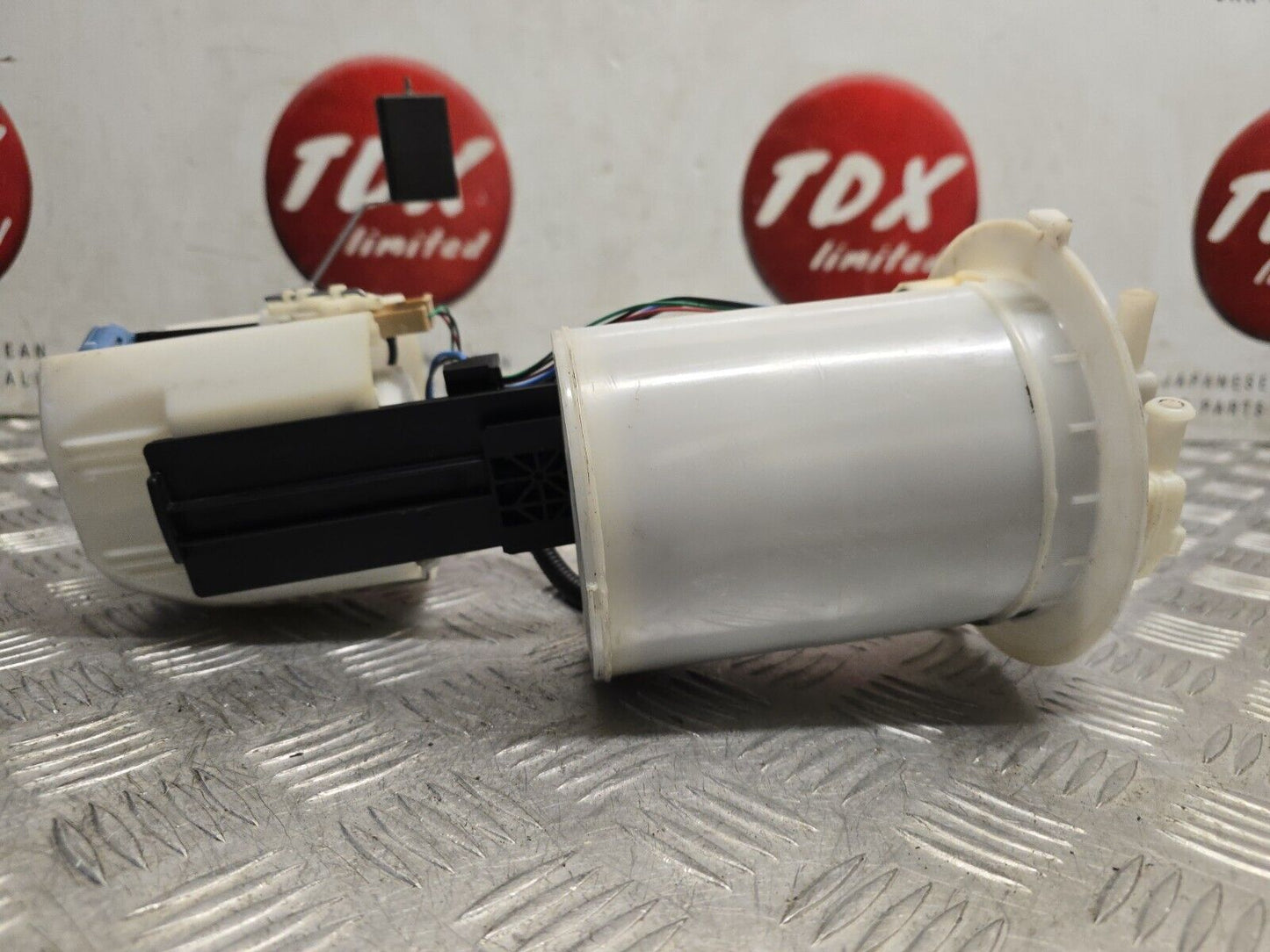 TOYOTA PRIUS MK4 1.8 HYBRID 2016-2022 GENUINE IN TANK FUEL PUMP 77020-47140