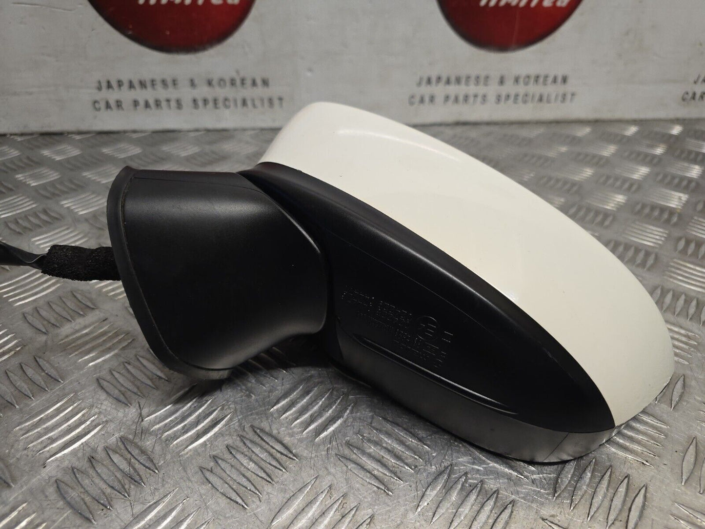 MAZDA 3 (BM) MK3 2014-2016 GENUINE PASSENGERS SIDE POWER FOLD WING MIRROR A4D