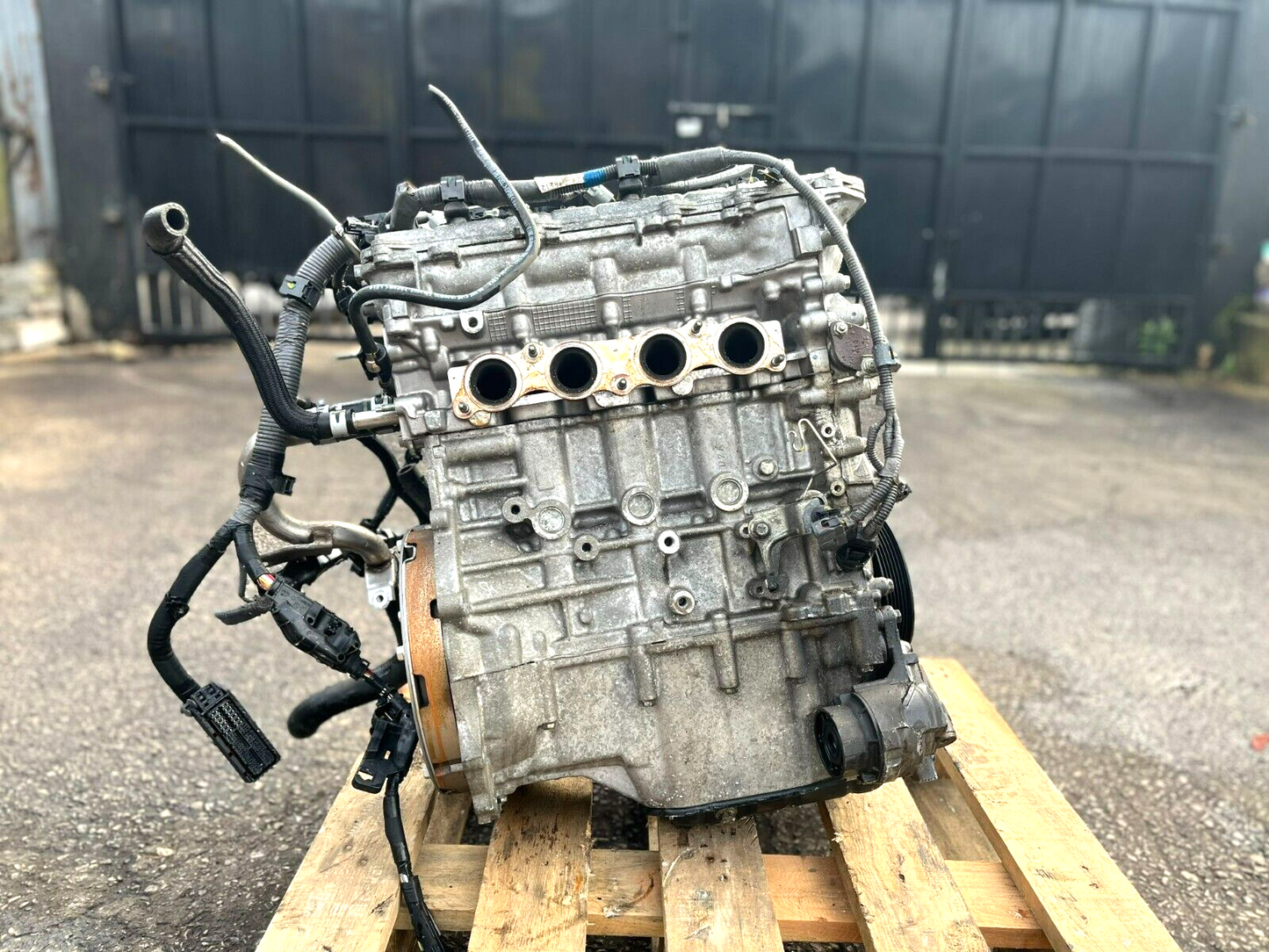 TOYOTA PRIUS MK3 1.8 HYBRID 2009-2016 GENUINE BARE ENGINE 2ZR-FXE 75K MILES