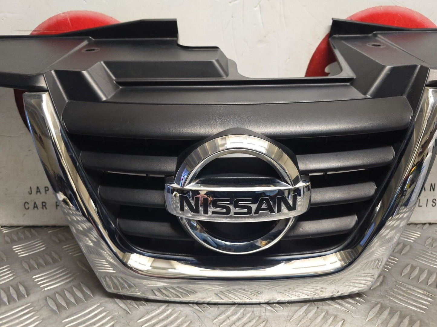 NISSAN JUKE F15 2010-2014 PRE-FACELIFT GENUINE CENTER FRONT GRILLE 620701KA6A