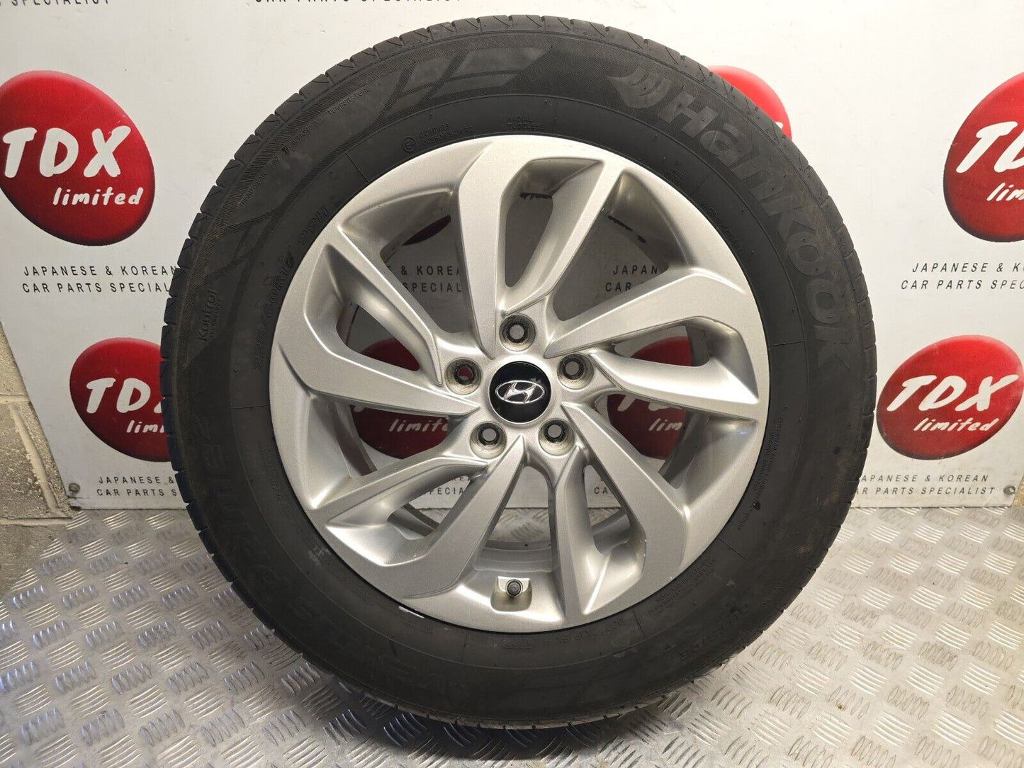 HYUNDAI TUCSON MK3 2015-2020 17" ALLOY WHEEL 6.5MM TYRE 225/60/17 52910-D7260