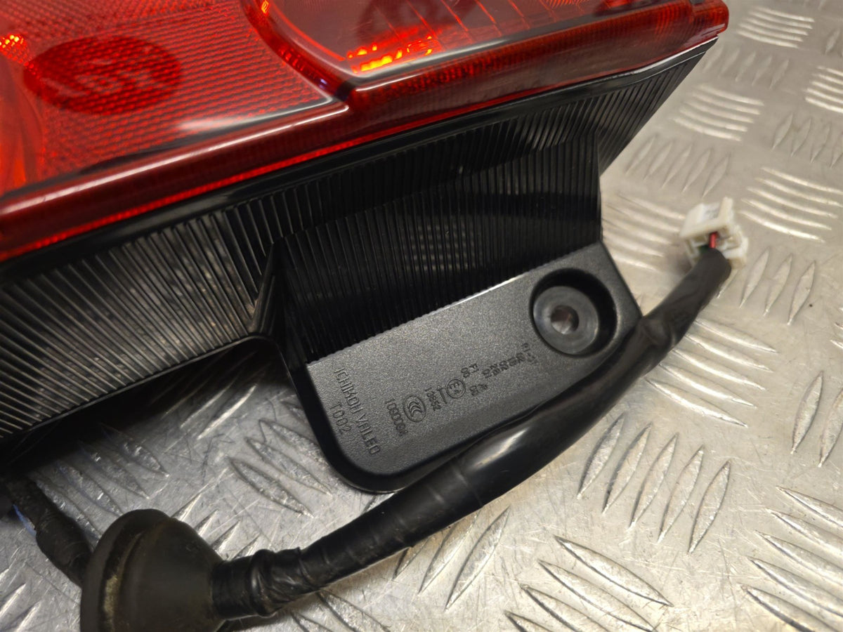 Nissan NV200 M20 MK1 2010-2019 Passengers Rear Outer Brake Light 26555-BJ20A - photo 10 of 12