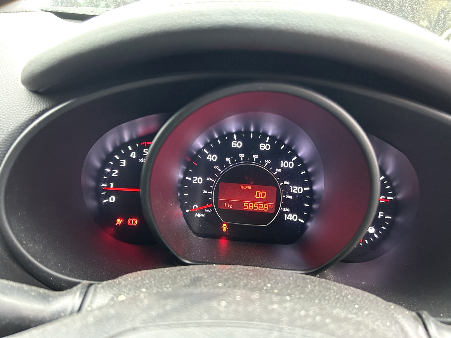 2017 KIA SOUL URBAN 1.6 DIESEL 6SPEED MANUAL WHITE VEHICLE FOR BREAKING AND PARTS