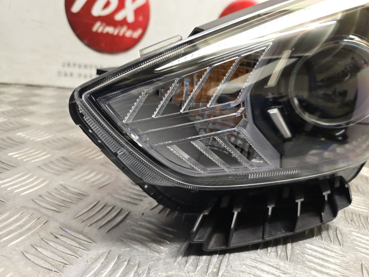 KIA NIRO DE 2020-2022 FACELIFT GENUINE PASSENGERS SIDE FRONT HEADLIGHT 92102-G5