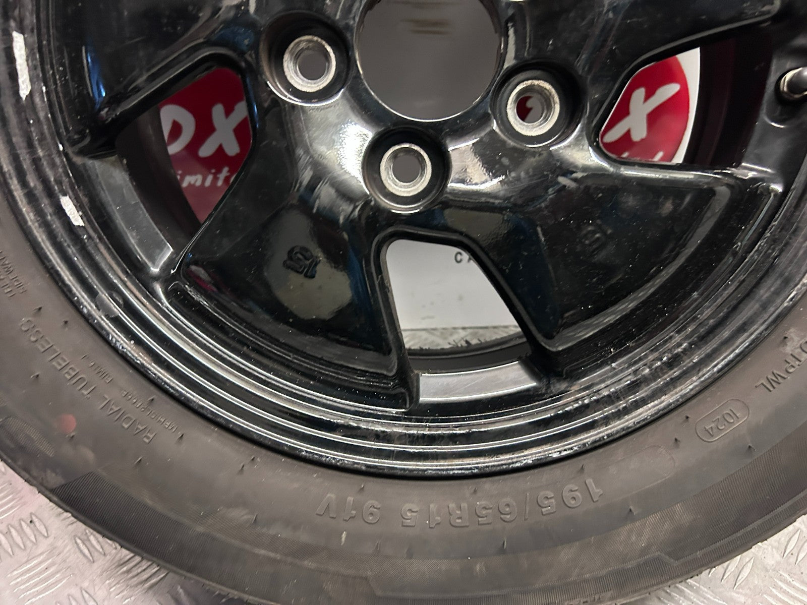 47375654