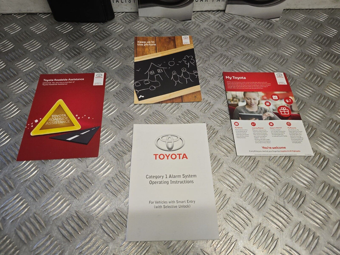 TOYOTA GT86 GT1 2017-2020 GENUINE OWNERS MANUAL HANDBOOK PACK WALLET BOOK