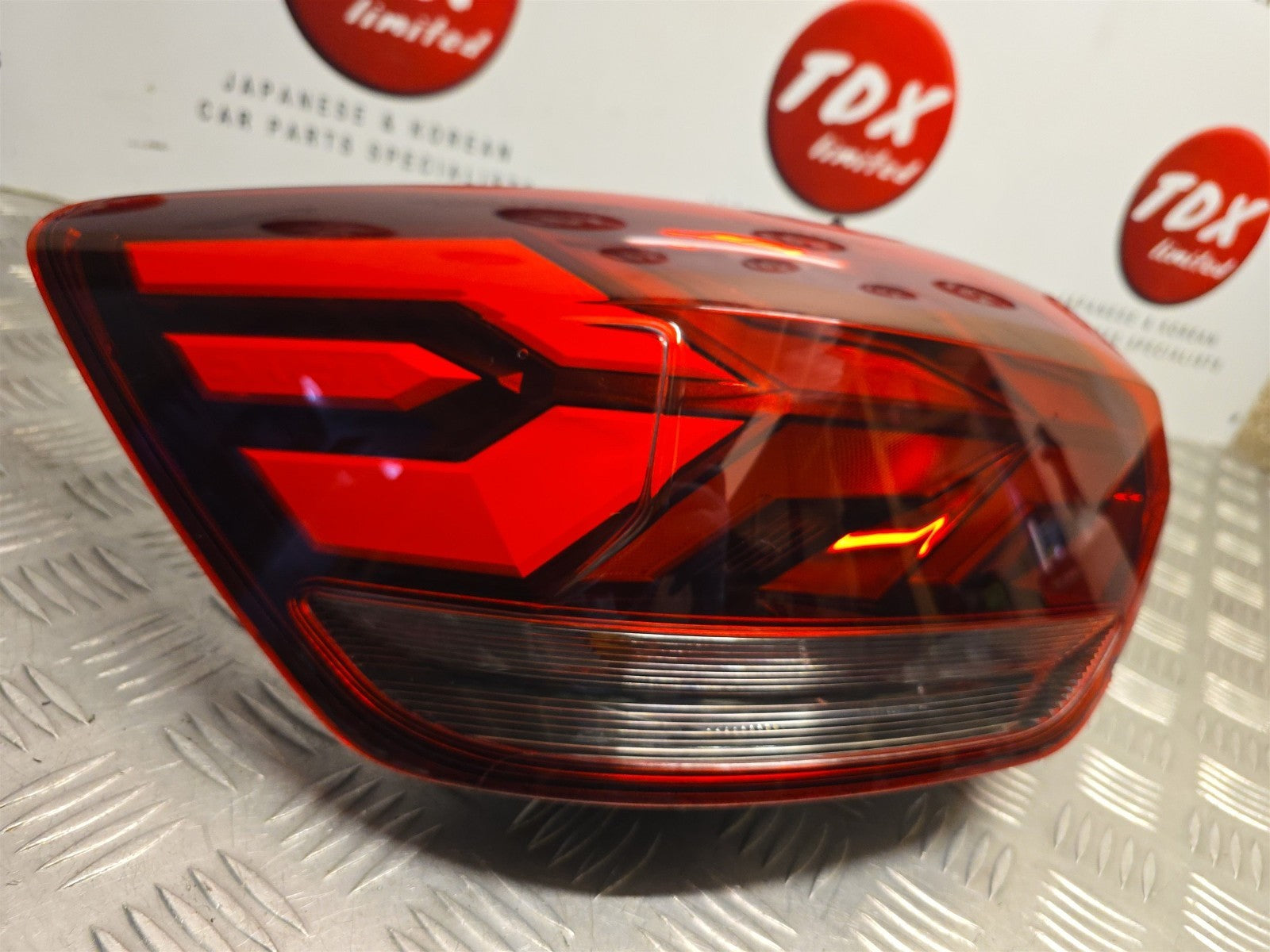 Dacia Sandero BJI MK3 2021-2026 Passengers Rear Outer LED Brake Light 265550529R - photo 2 of 12