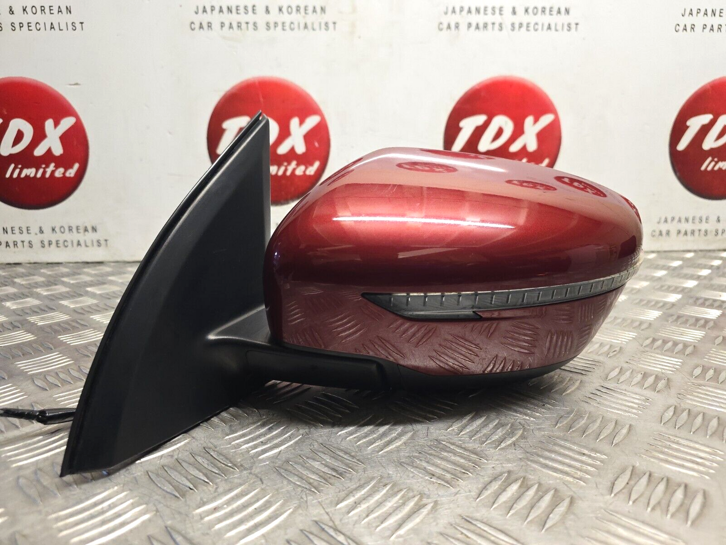 NISSAN QASHQAI J11 2014-2021 GENUINE PASSENGER SIDE POWER FOLD MIRROR NAJ RED