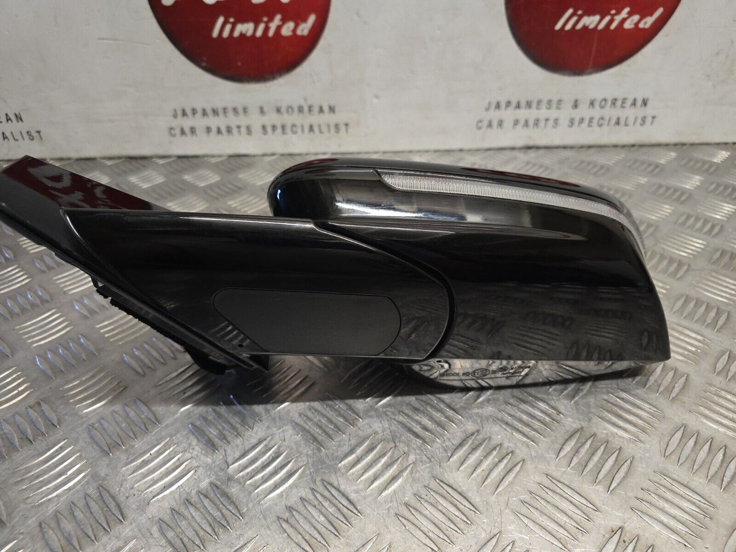 KIA EV6 2021-2024 GENUINE PASSENGER SIDE POWER FOLD WING MIRROR 87610CV120 8 PIN