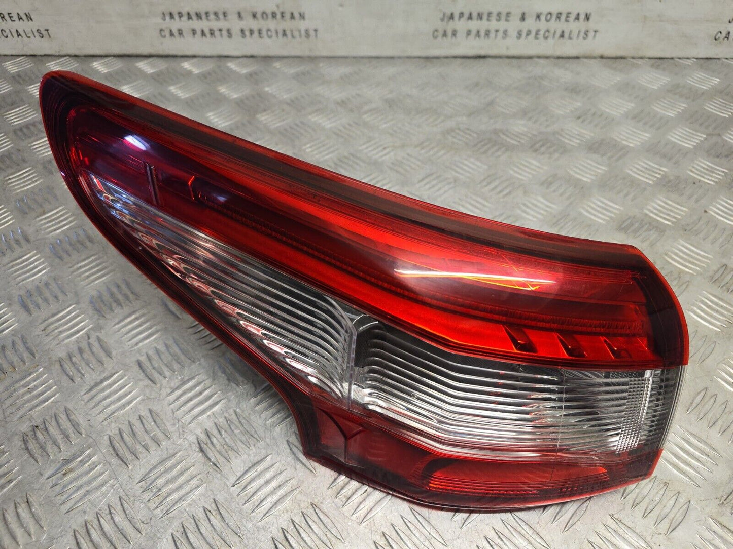 NISSAN QASHQAI J11 2014-2017 MK2 PREFACELIFT PASSENGER REAR BODY LED BRAKE LIGHT