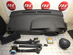 Toyota Yaris MK3 2012-2015 Dashboard Drivers Knee Seat Belt Module Airbag Kit - photo 1 of 21